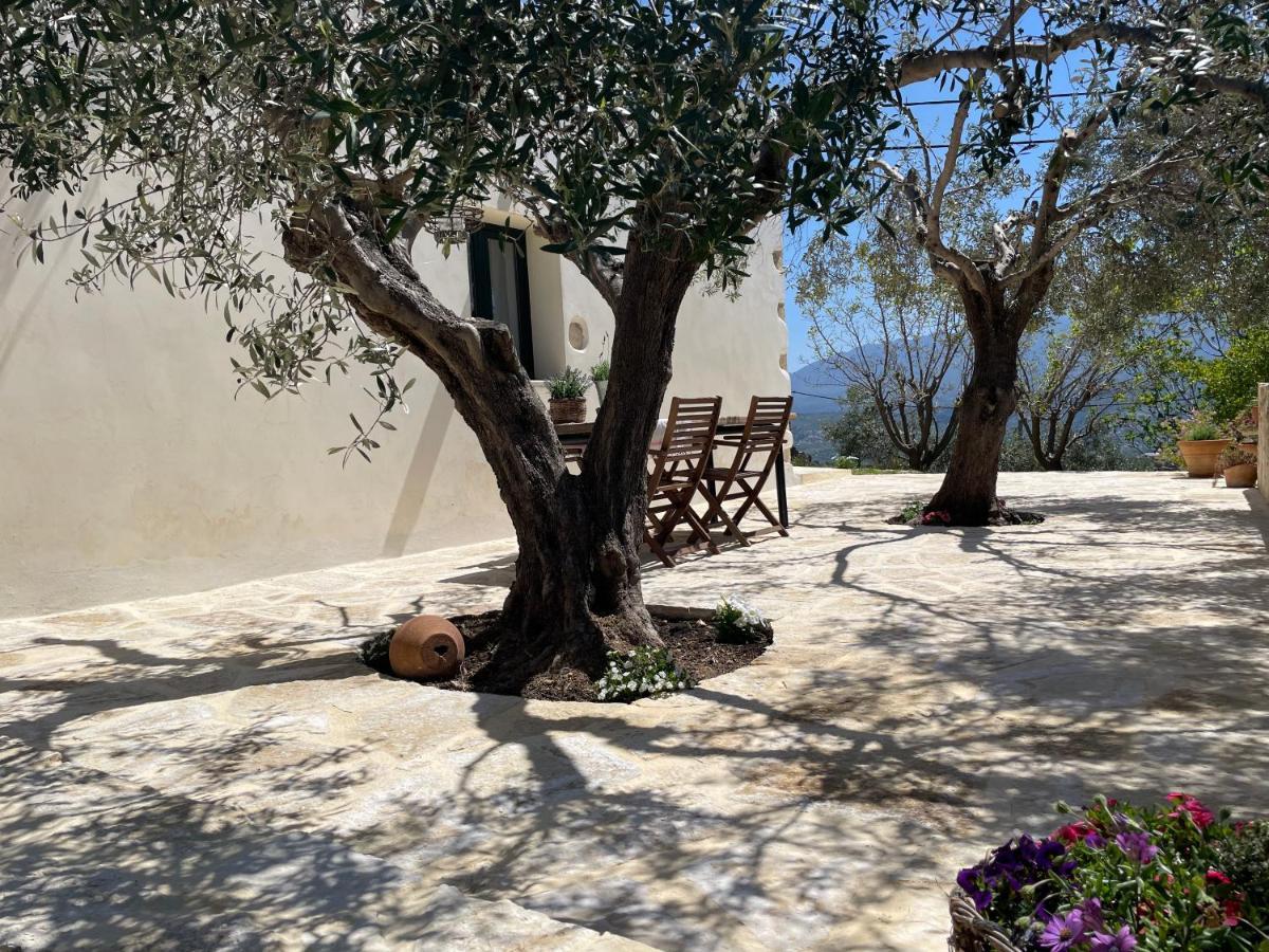 Petra & Elia Villa Megala Chorafia Eksteriør bilde